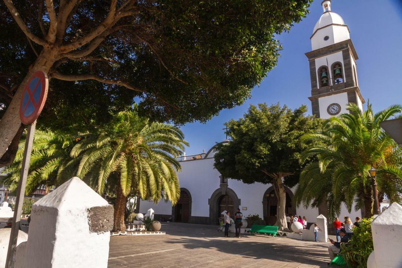 Rooms & Suites Loft 2H Deluxe Edition Arrecife المظهر الخارجي الصورة
