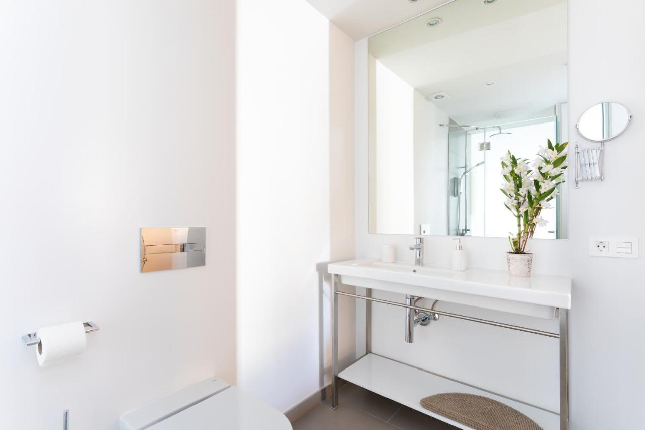 Rooms & Suites Loft 2H Deluxe Edition Arrecife المظهر الخارجي الصورة