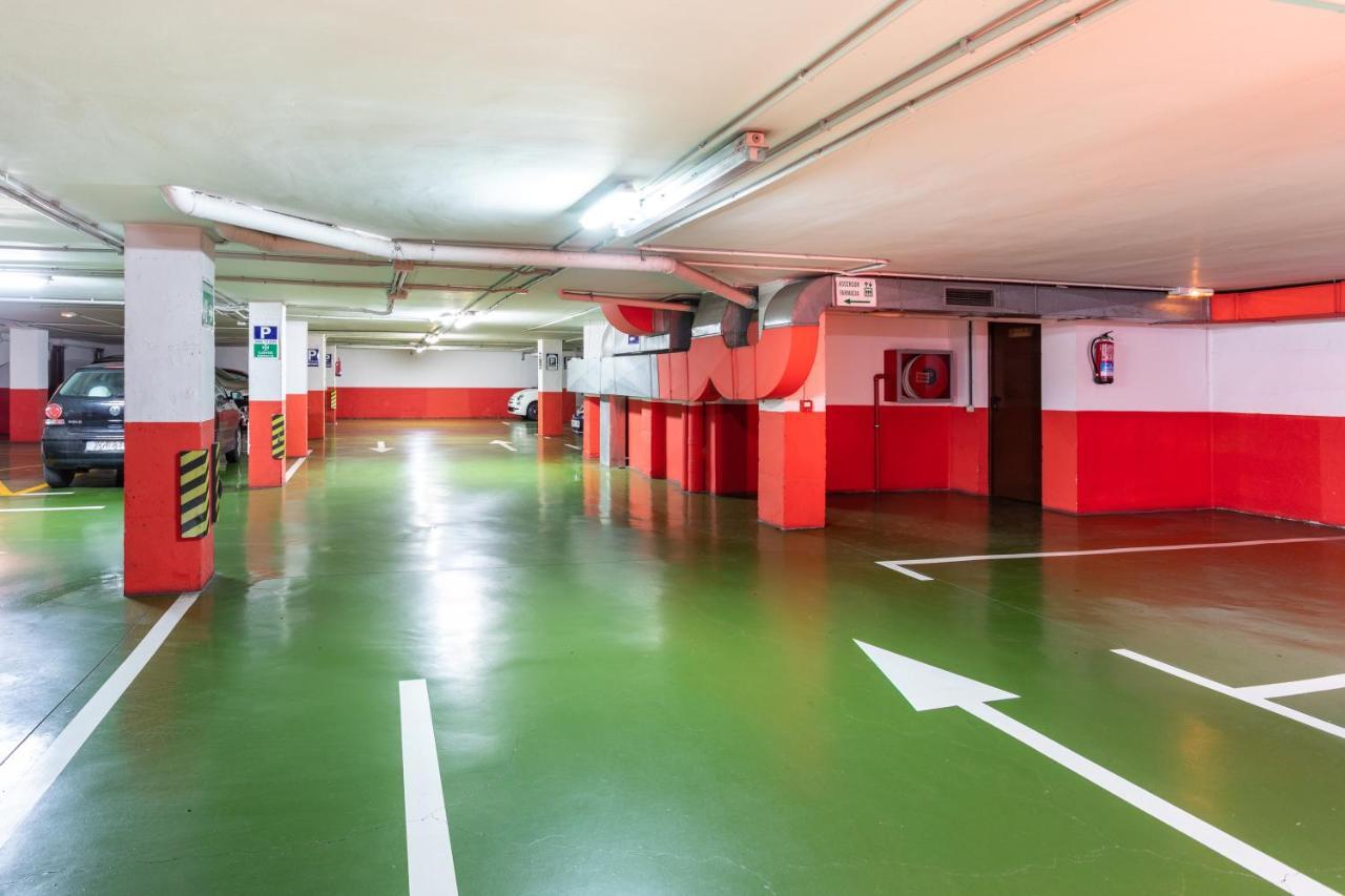 Rooms & Suites Loft 2H Deluxe Edition Arrecife المظهر الخارجي الصورة